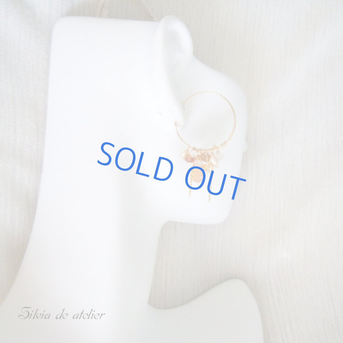 画像3: オレンジムーンストーン ミニフープ14kgfピアス (3)