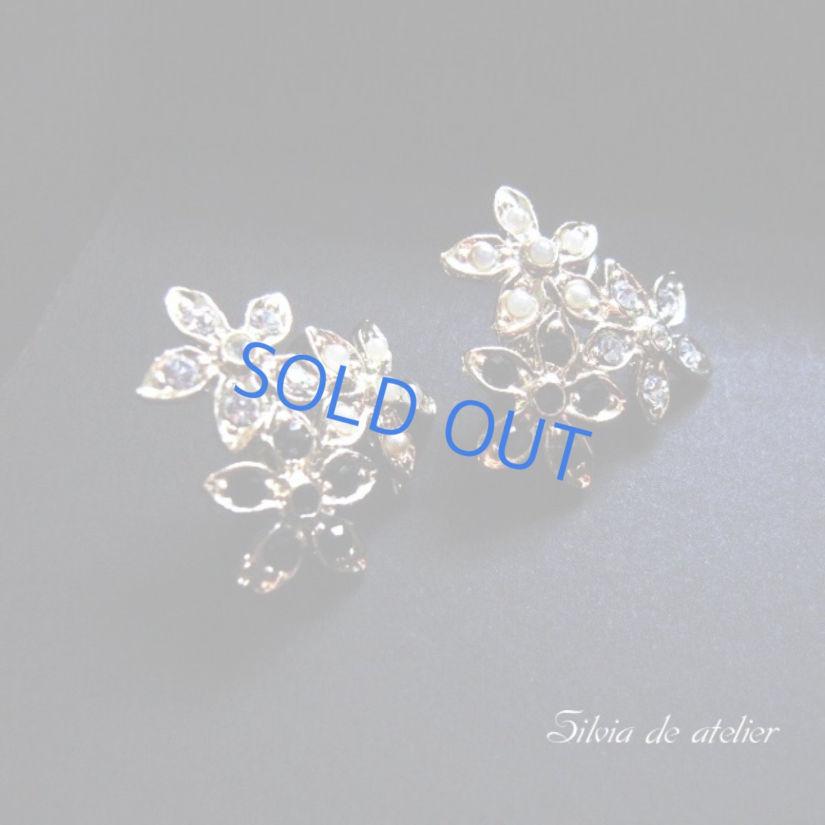 画像2: ヴィンテージ フラワーイヤリング&シュークリップ (2)