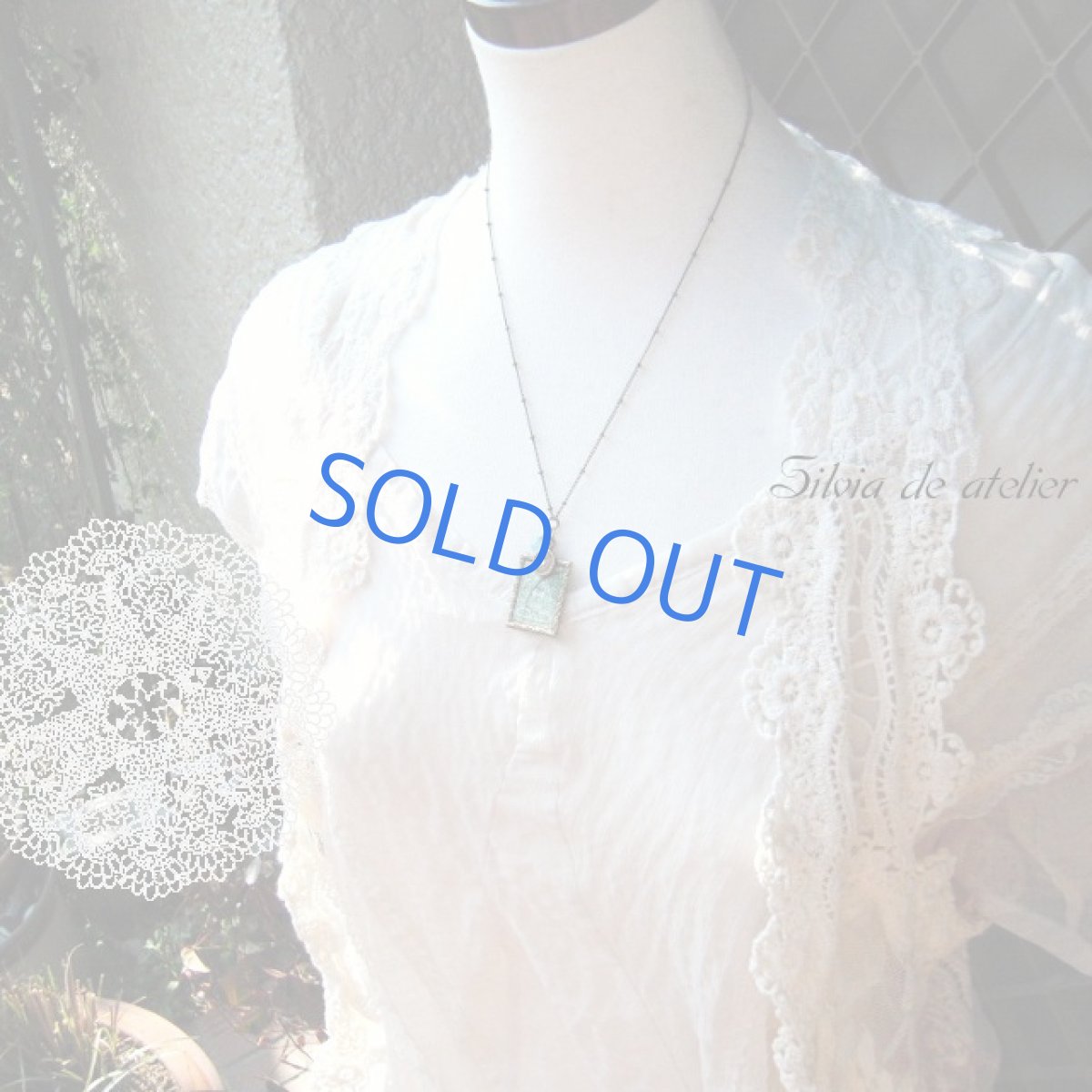 画像3: 北欧切手 チャームペンダントネックレス (3)