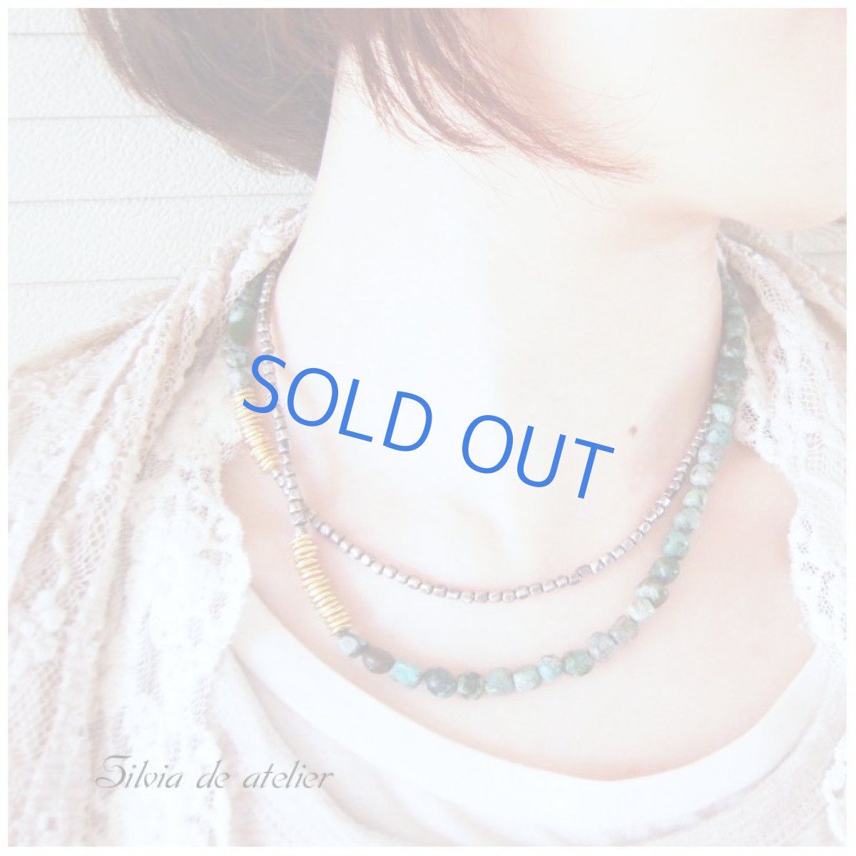 画像4: 5WAY アフリカンターコイズタンブル ロングネックレス&多連ブレスレット(レオパード柄シェルチャーム付) (4)