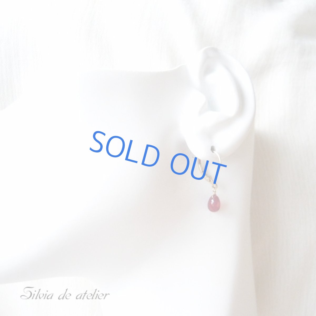 画像4: 宝石質ツヤツヤルビー 一粒14kgfピアス (4)