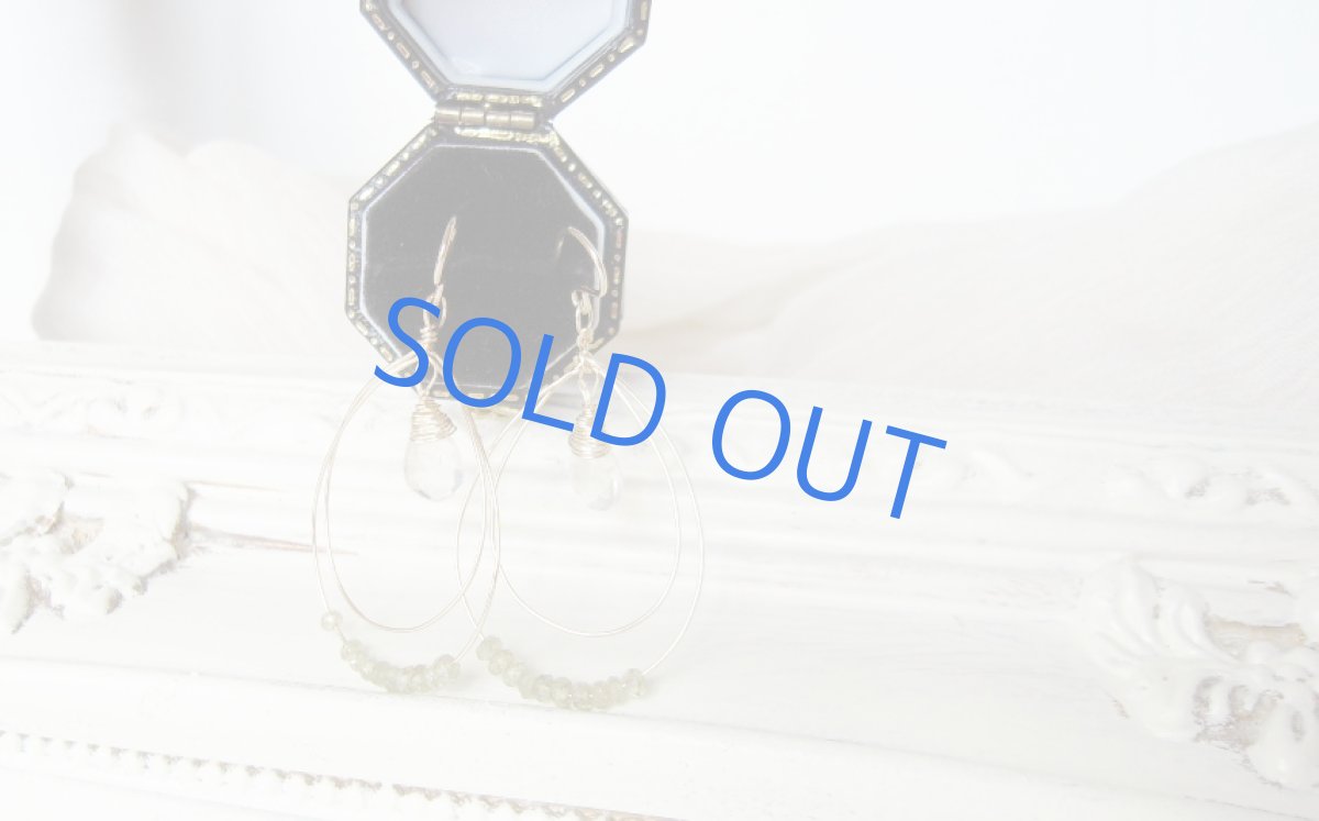 画像4: セレモニアムーンストーン×デマントイドガーネット 14kgf製ダブルティアフープピアス (4)