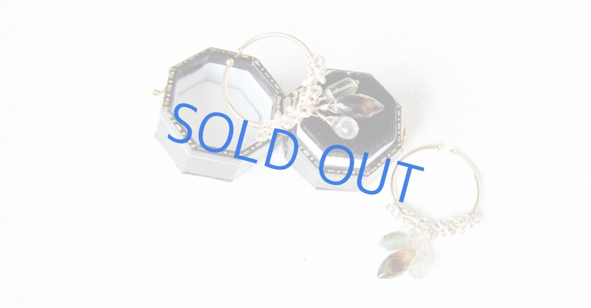 画像3: レリーフ×ブランデークォーツシャンデリア 25mmフープイヤリング (3)