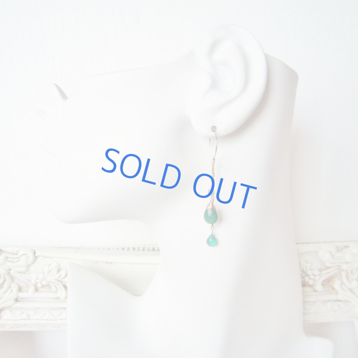 画像4: グリーンオニキスラインドロップ ラウンドフック14kgfピアス (4)