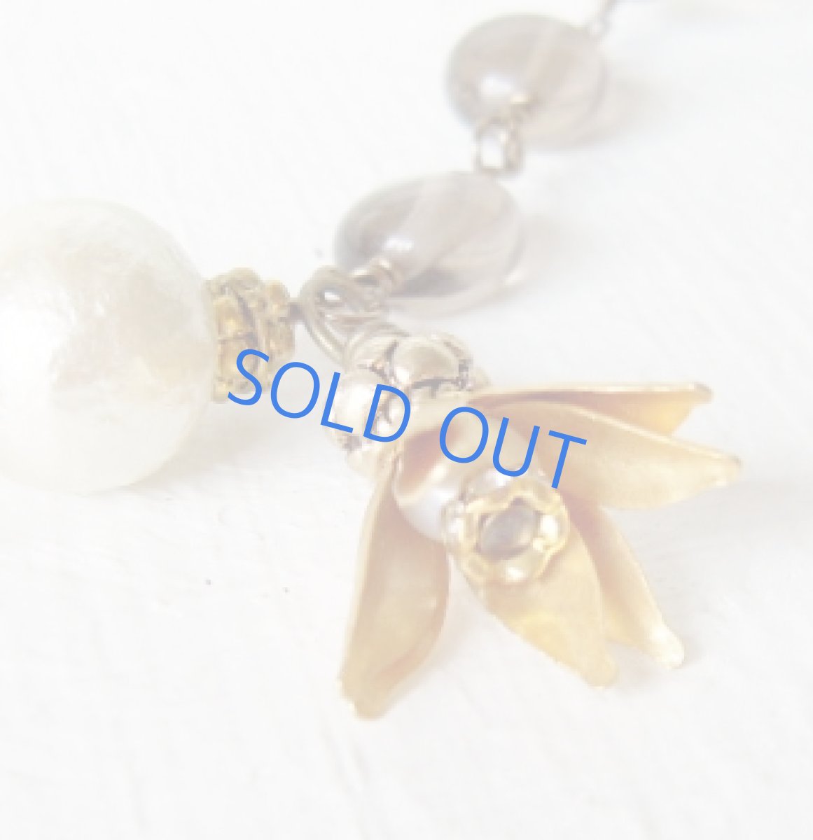 画像2: 3WAYスモーキークォーツ デザインフラワーショートネックレス (2)