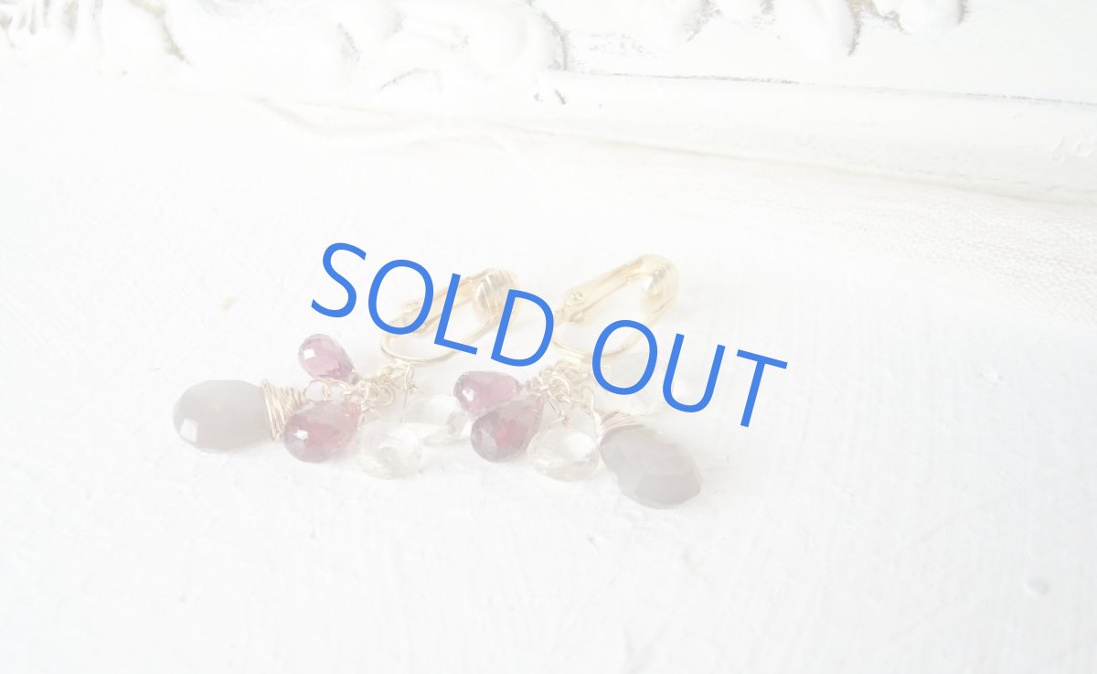 画像3: グレームーンストーン×ガーネット ピアス風イヤリング (3)