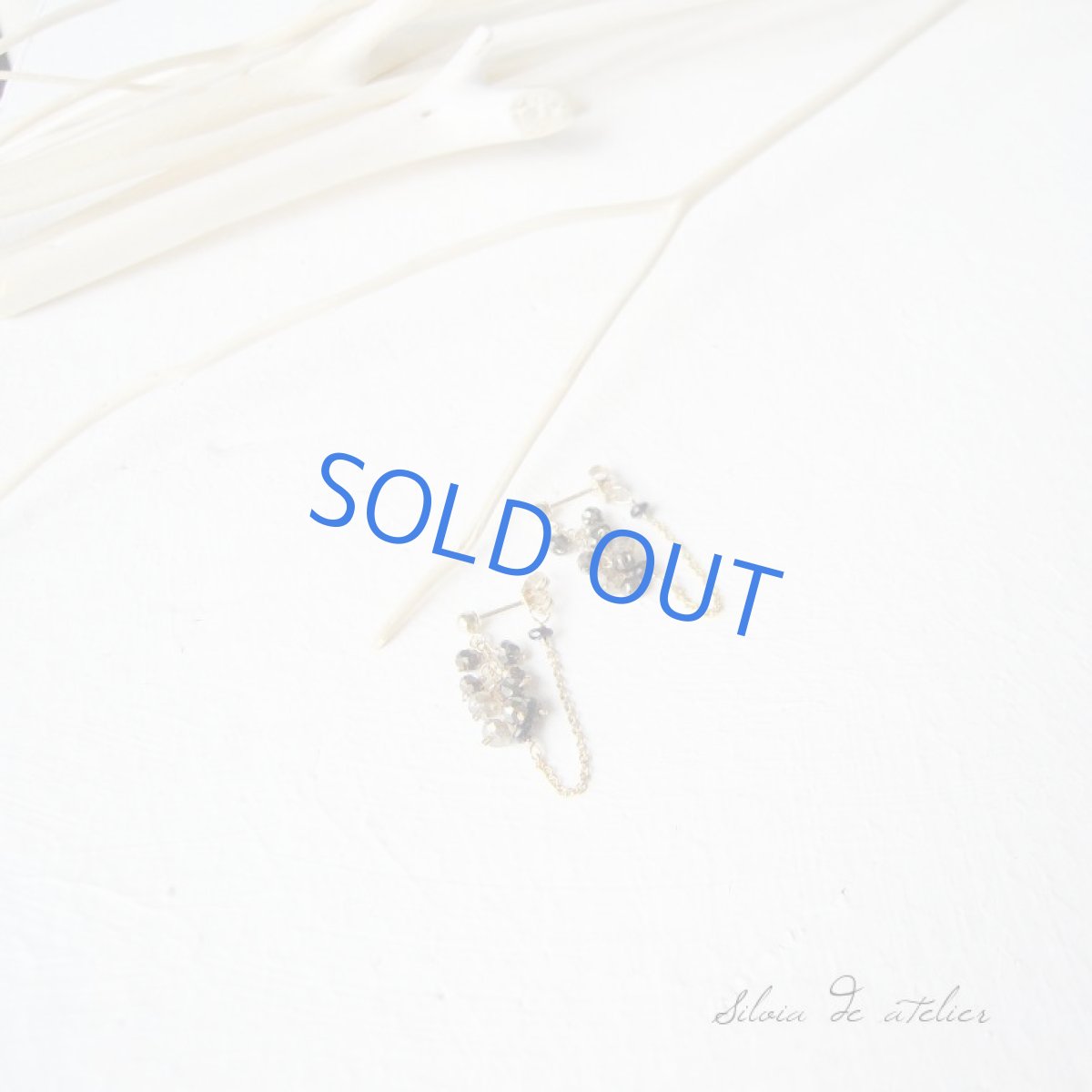 画像3: ブラックスピネル 14kgfデザインチェーンフープ ピアス (3)