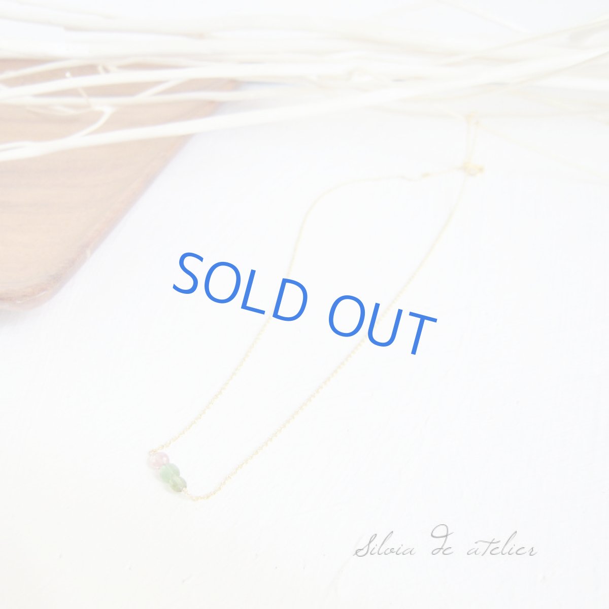 画像4: 淡いグリーン×ピンク3石 ライン14kgfネックレス (4)