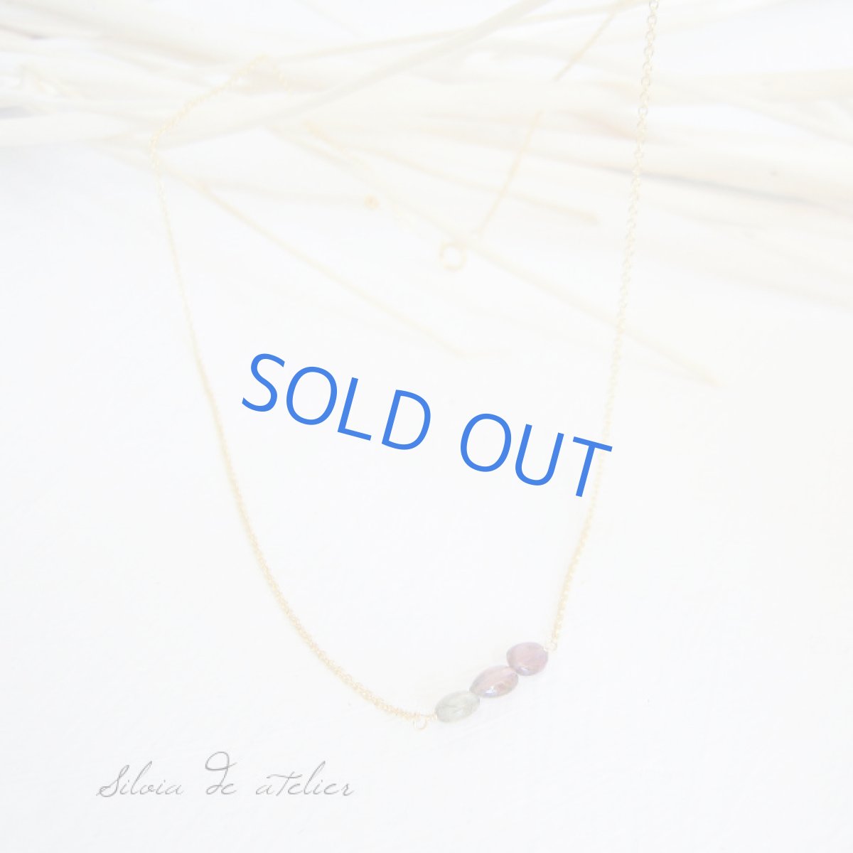 画像3: 濃いグリーン×ピンク3石 ライン14kgfネックレス (3)