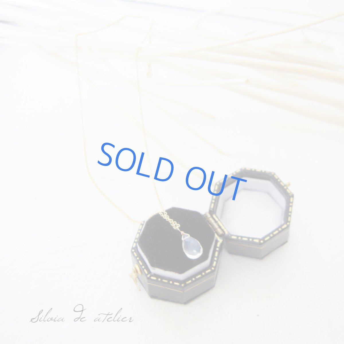 画像2: 乳白色ファイヤーオパールペアシェイプ 14kgfネックレス (2)