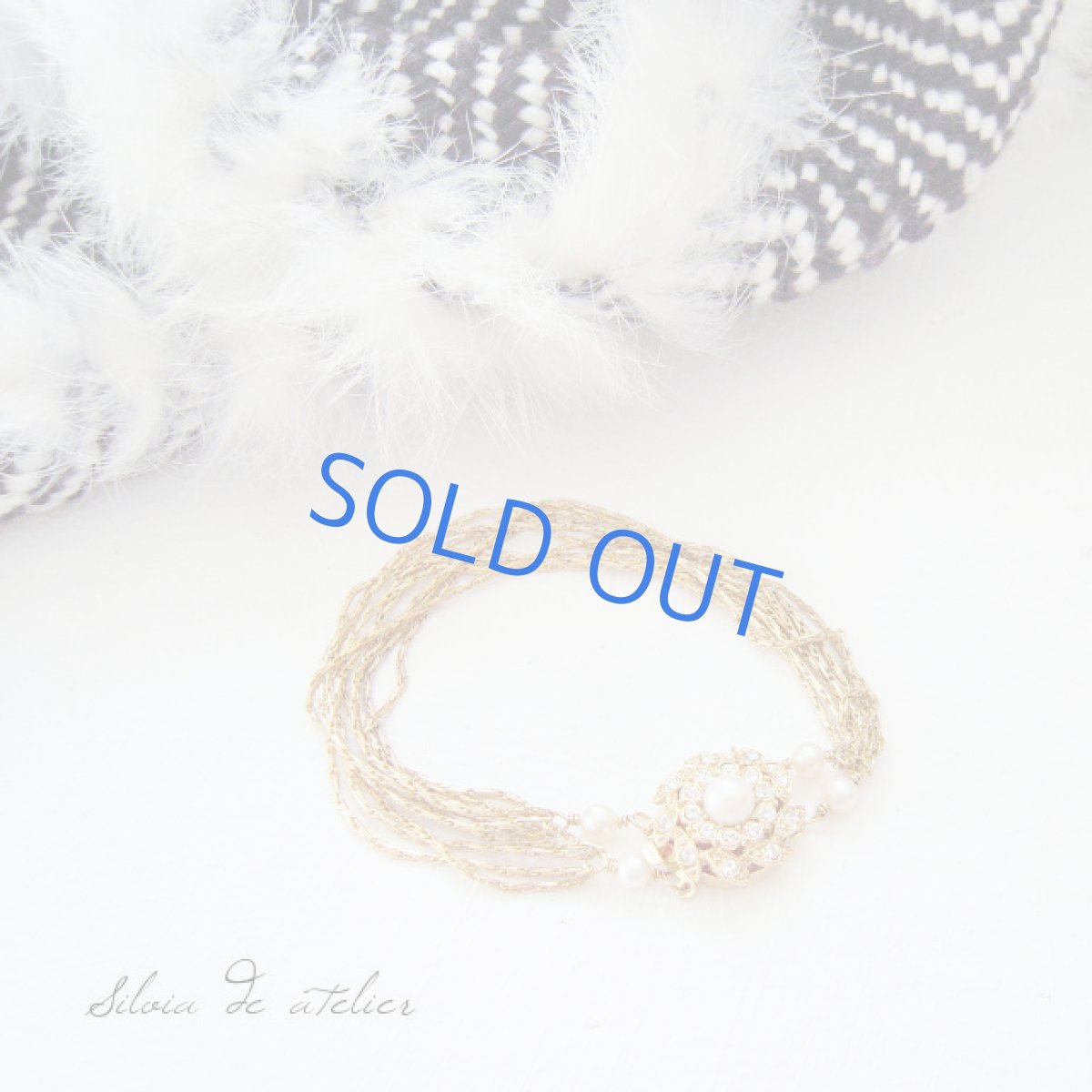 画像2: スワロフスキービジュー留め具 10連チェーン ブレスレット (2)