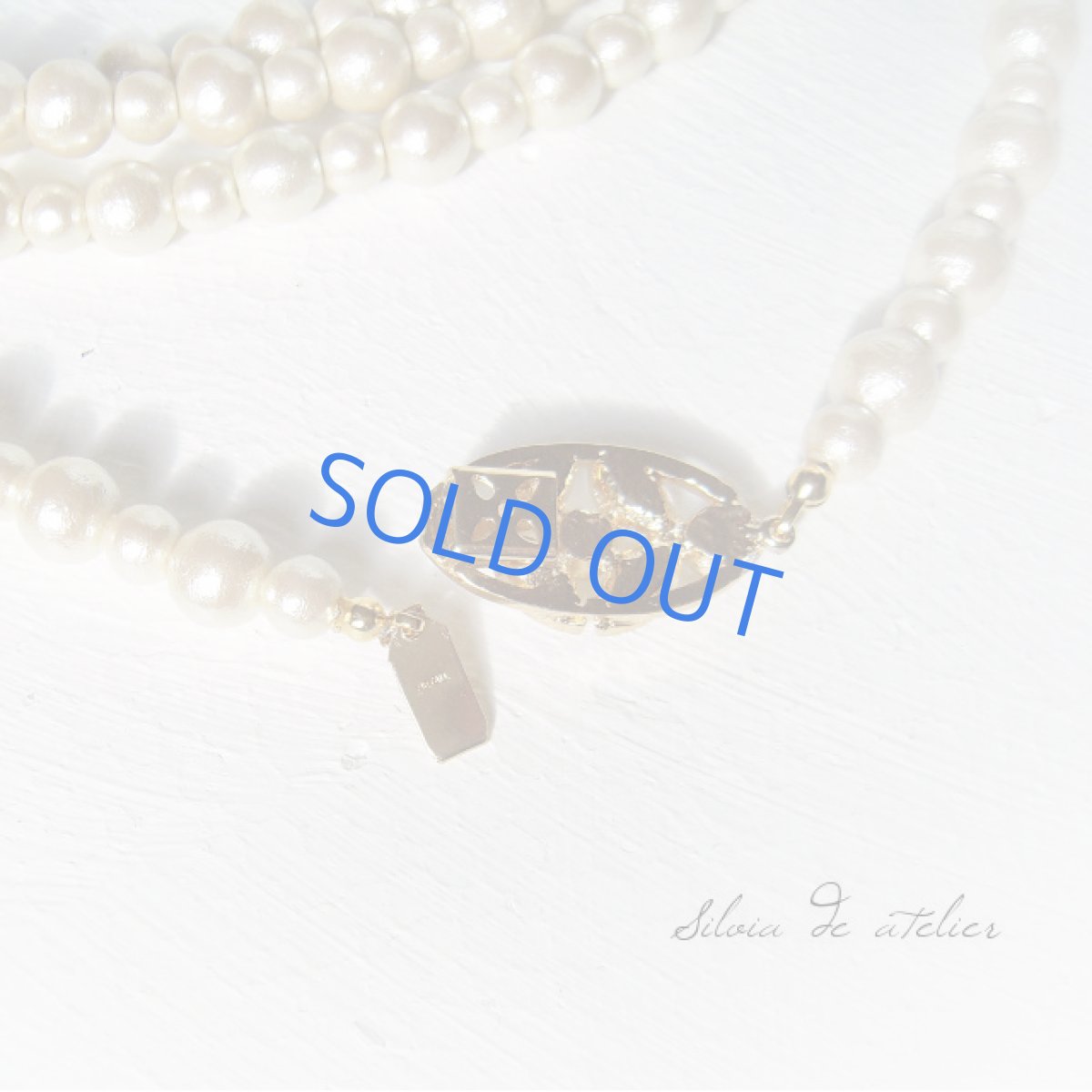 画像3: スワロフスキービジュー留め具 オフホワイトコットンパール スーパーロングネックレス (3)