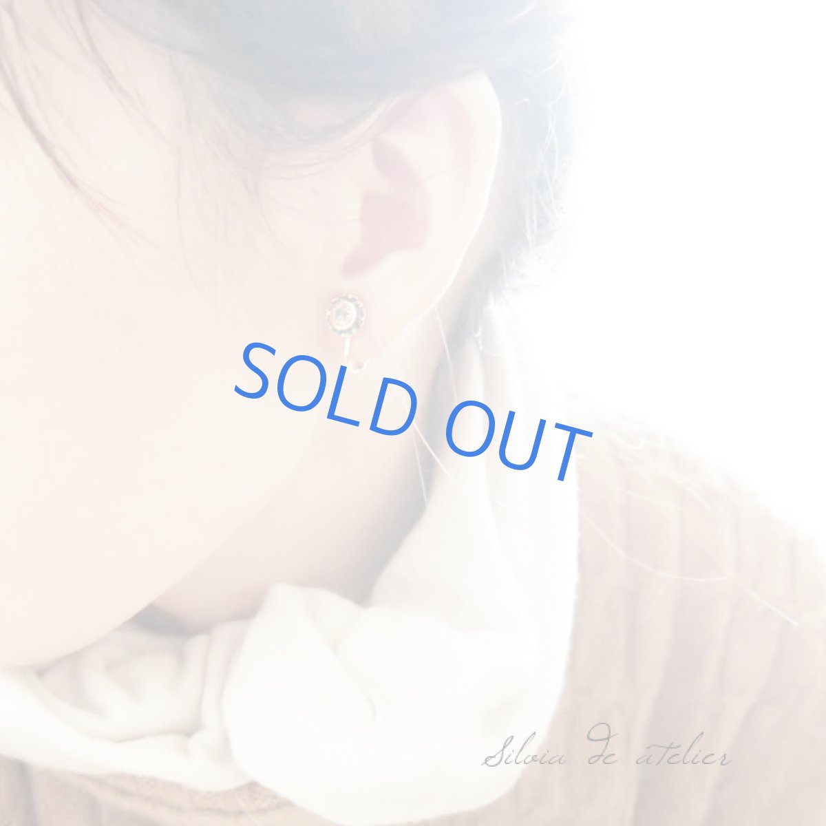 画像4: 残り1点 vintageスワロフスキー　インディゴブルー×グレー　ゴールドメッキイヤリング (4)