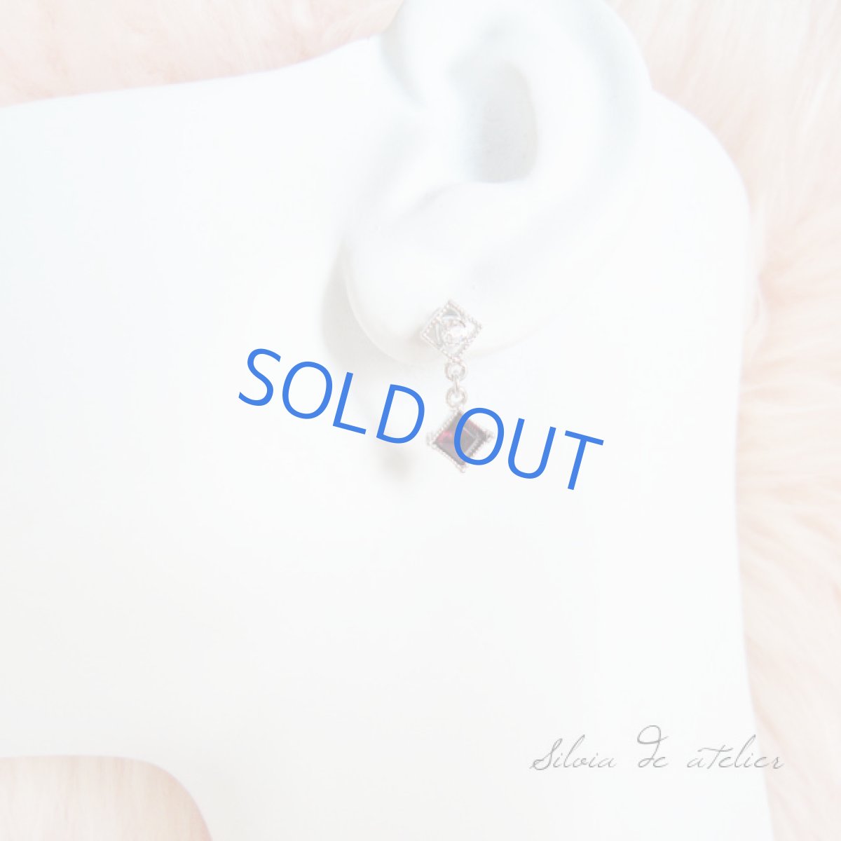 画像4: プチピアス・チタンポスト&キャッチ仕様 スワロフスキーシルバーワイン (4)