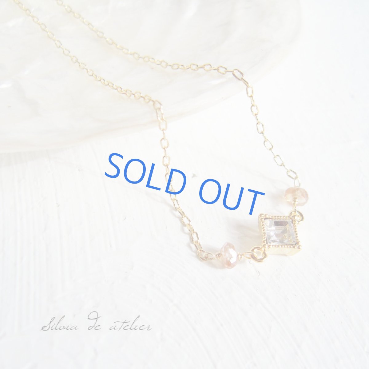 画像3: スワロフスキークリスタル×天然レッドジルコン ラインゴールドメッキネックレス (3)