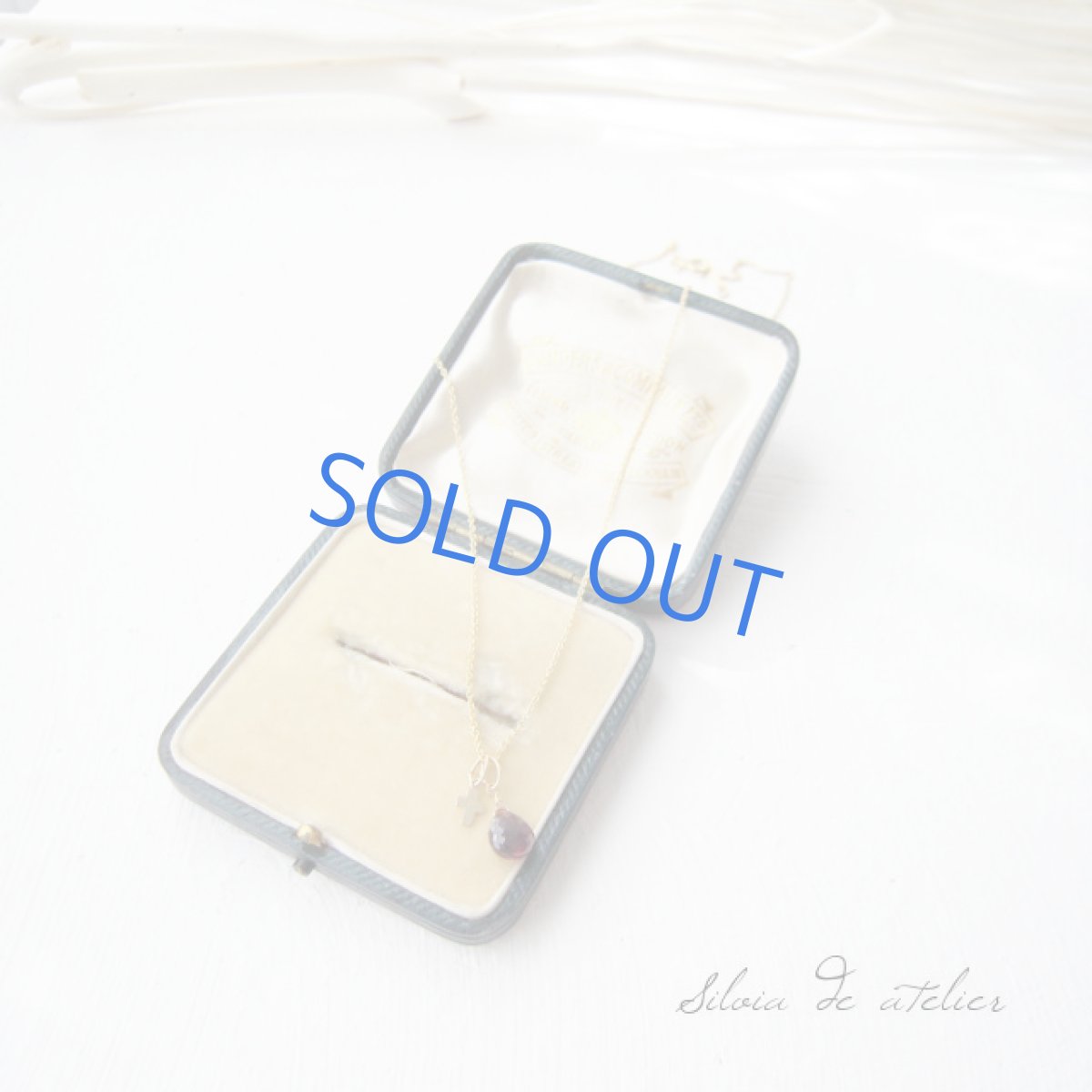 画像4: ダークガーネットカラー マロンカット クロスチャーム付 14kgfネックレス (4)