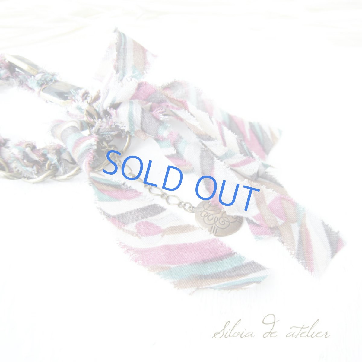 画像3: コットンリボンタッセル ブラックアクリルパーツ ブレスレット (3)