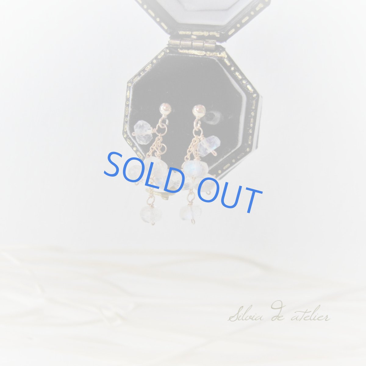 画像3: AAAランク レインボームーンストーンフリンジ 14kgfポストピアス (3)