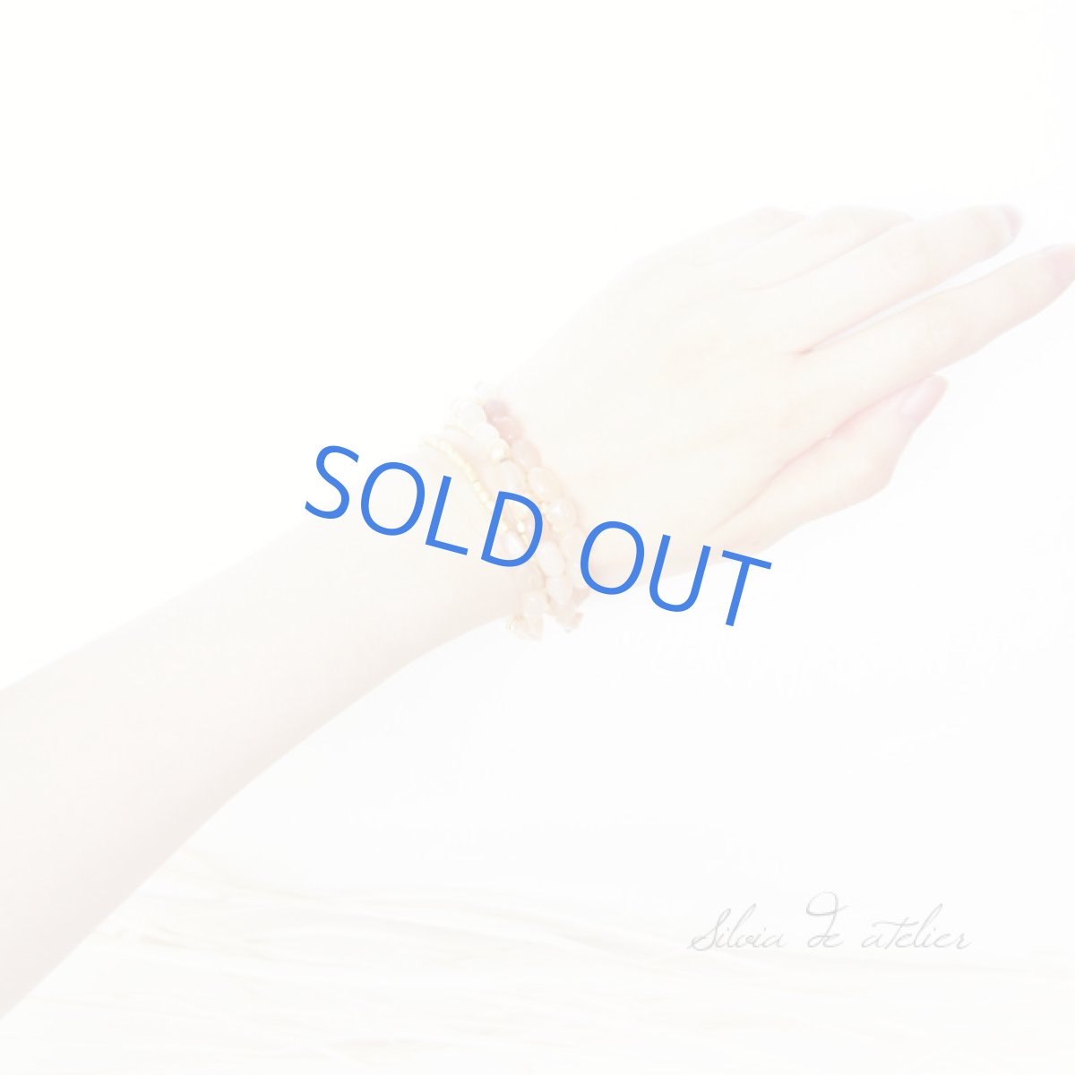 画像4: オレンジムーンストーンタンブル マットゴールドアシンメトリーロングネックレス (4)