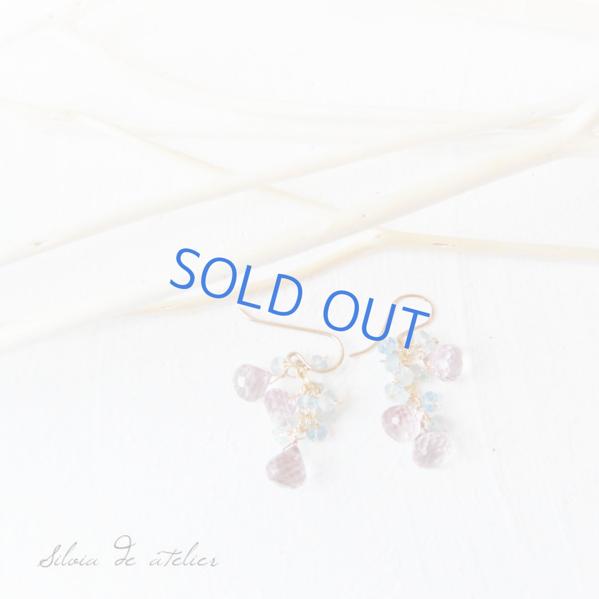 画像5: ピンククォーツ×3種のアクアマリン 14kgfシャンデリアラインピアス (5)