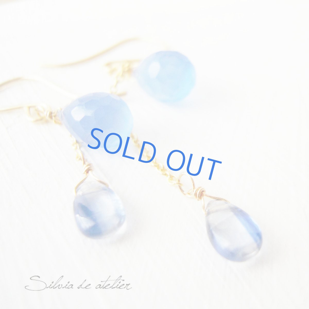 画像2: ブルーカルセドニー　カイヤナイトチェーン　14kgfピアス (2)