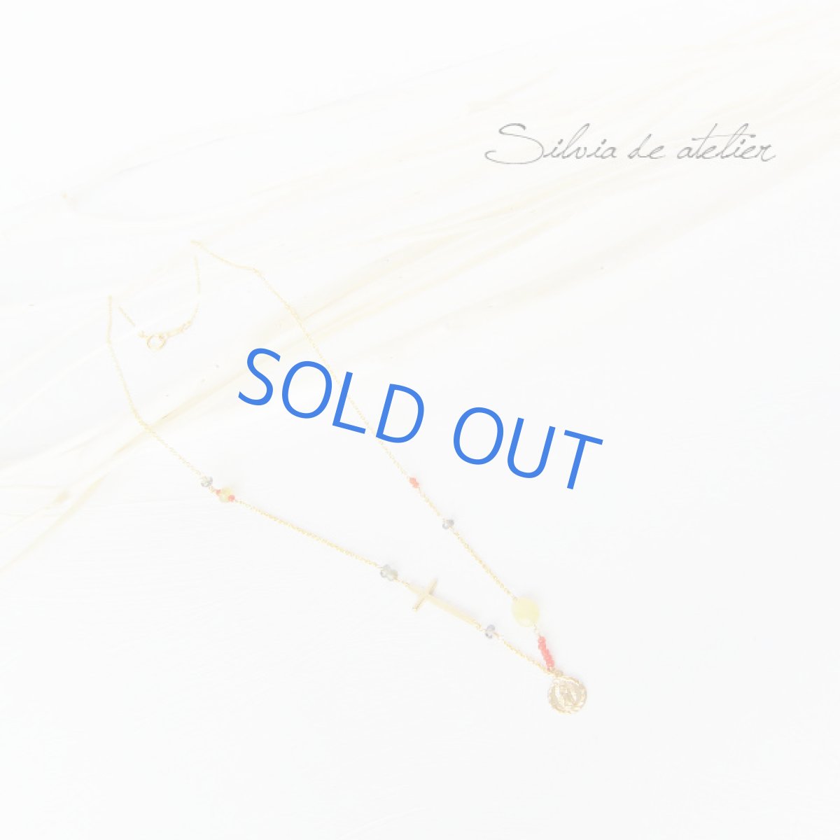 画像2: 南米ロザリオ風 クロスチャーム コーラルイエローオパール14kgfネックレス (2)