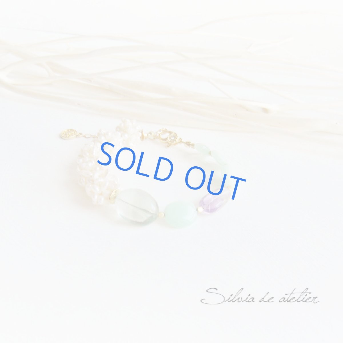 画像2: フローライト&アメジスト タンブル 淡水パールボール ブレスレット (2)