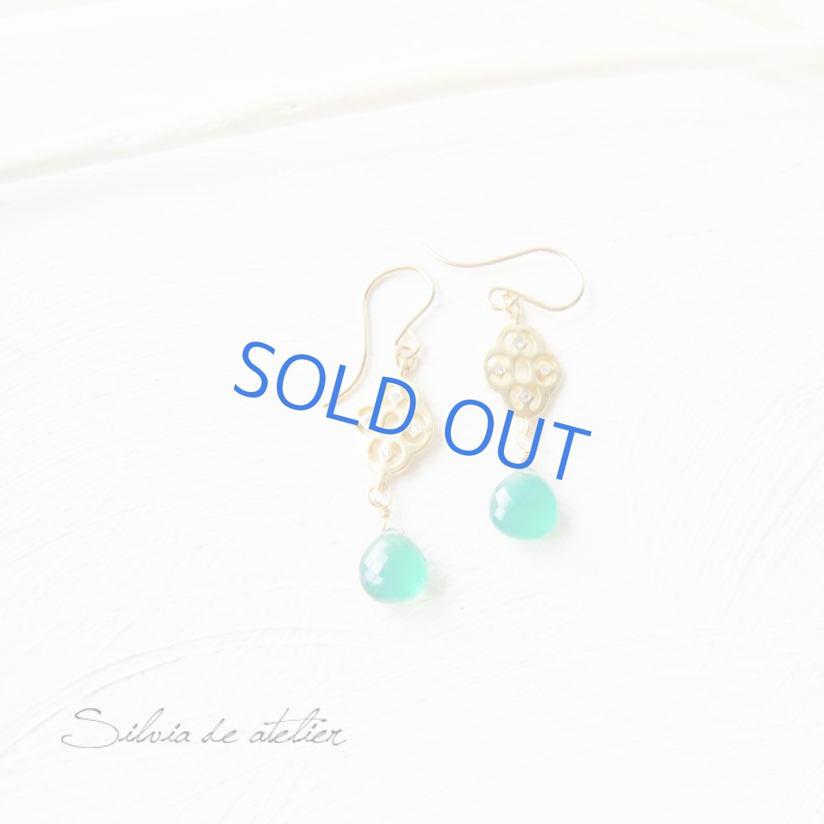 画像3: モロカン風ジルコニア付チャーム グリーンオニキスマロン 14kgfピアス (3)