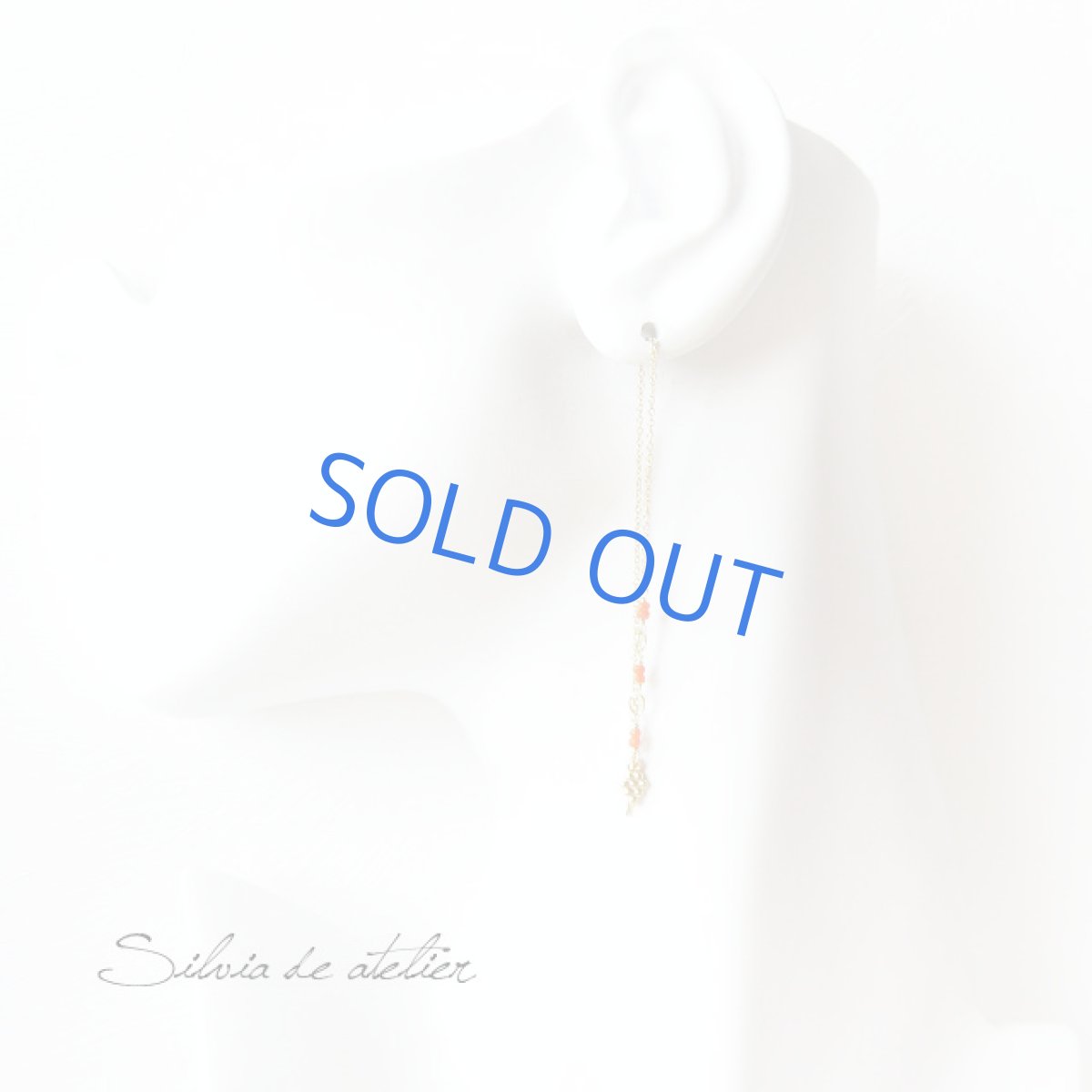 画像3: サルディーニャレッドコーラル　葡萄チャーム　14kgfピアス (3)