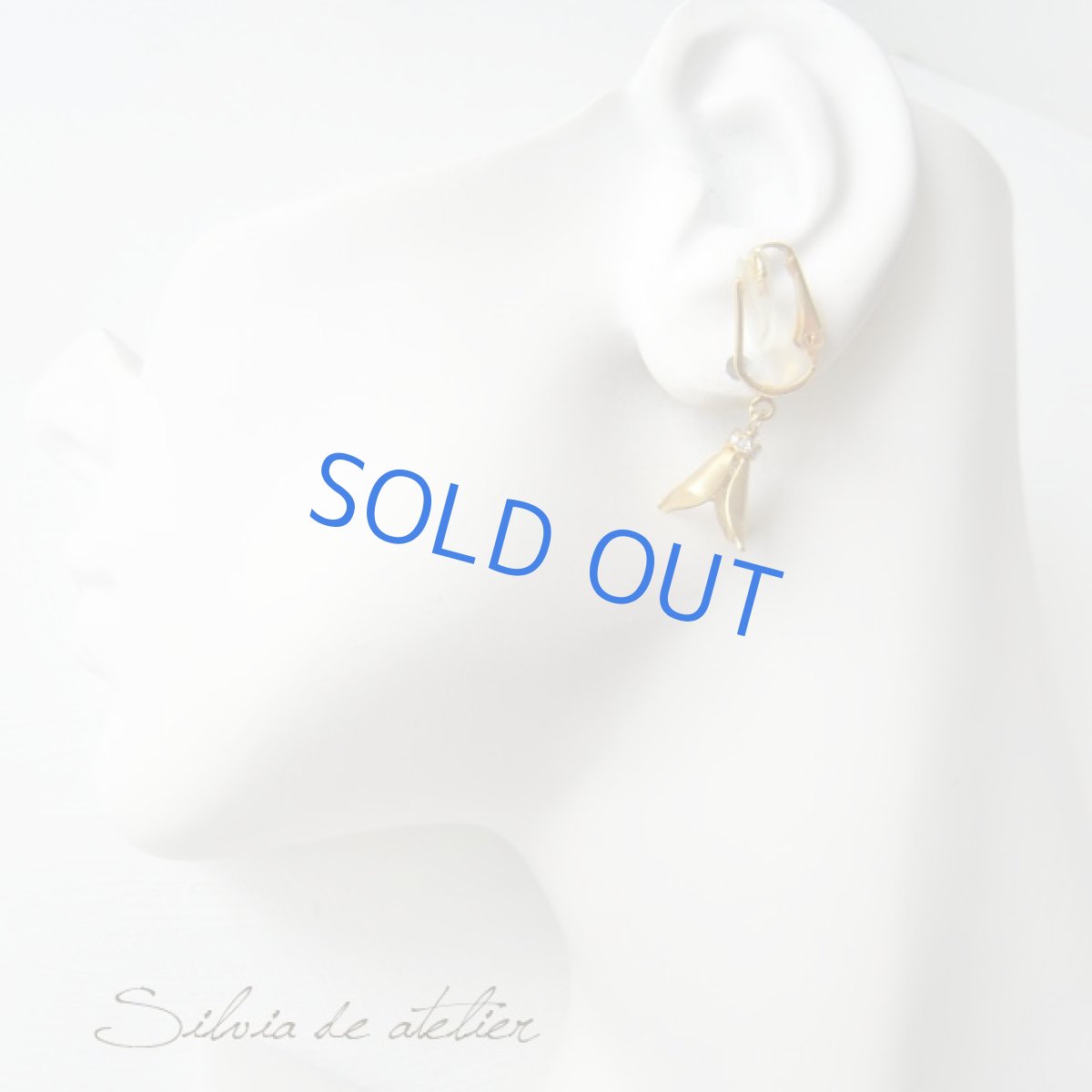 画像2: マットゴールドフラワー　ゴールドイヤリング (2)