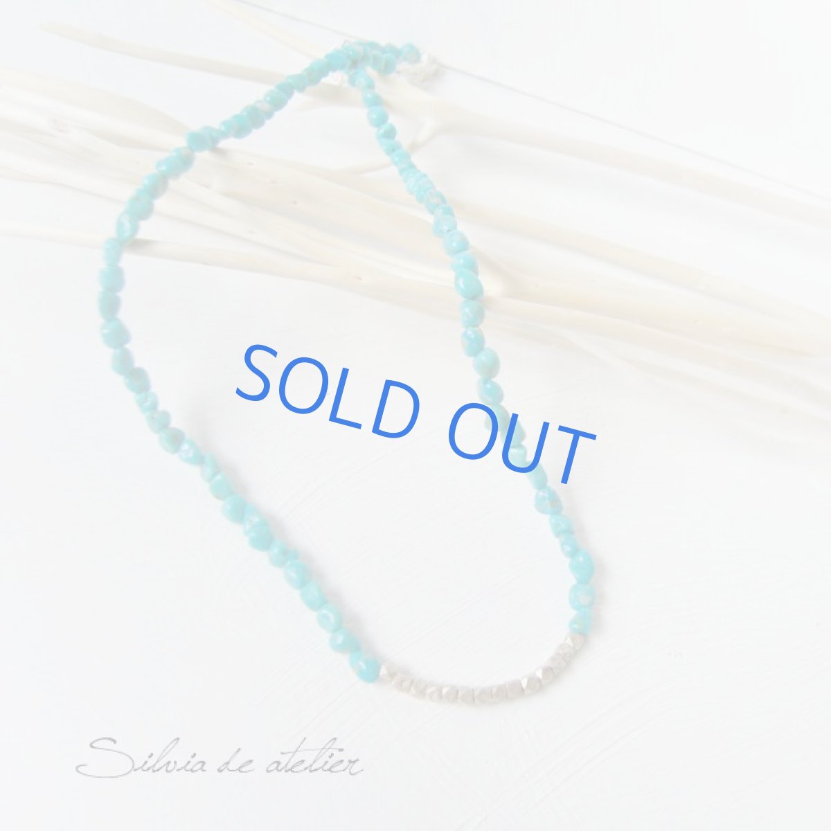 画像2: カレンシルバーフロント　天然ブルーターコイズ　ショートネックレス (2)