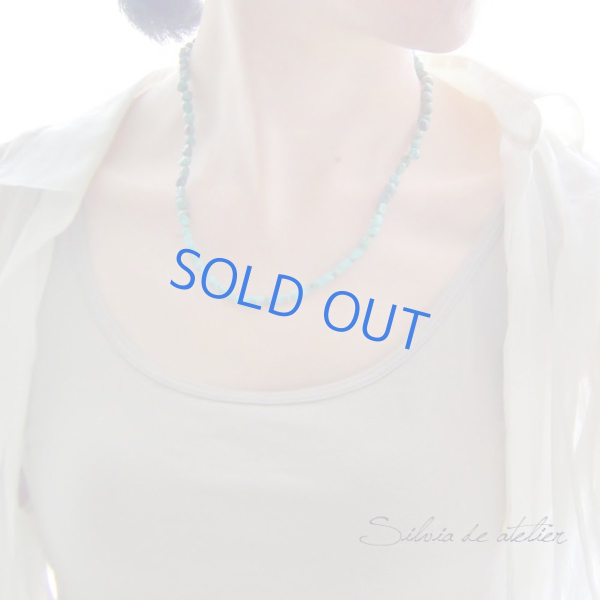 画像2: 天然ブルーグリーンターコイズ　ロンデル＆タンブル　　ショートネックレス (2)