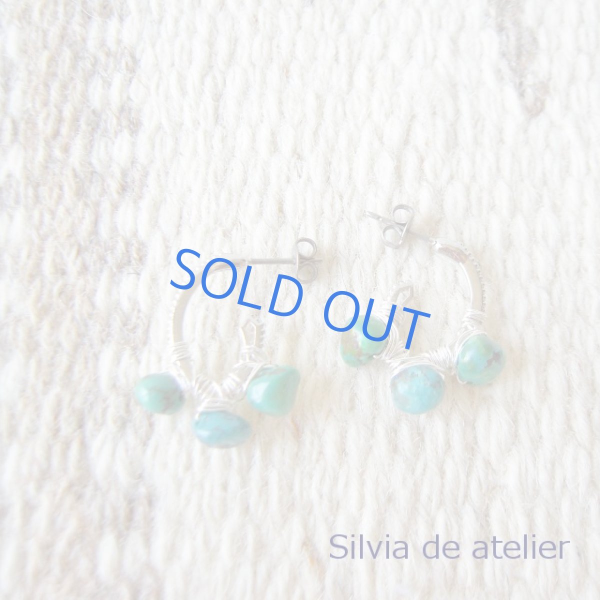 画像2: 天然グリーンターコイズタンブル　シルバーカラー　チタンポストピアス (2)