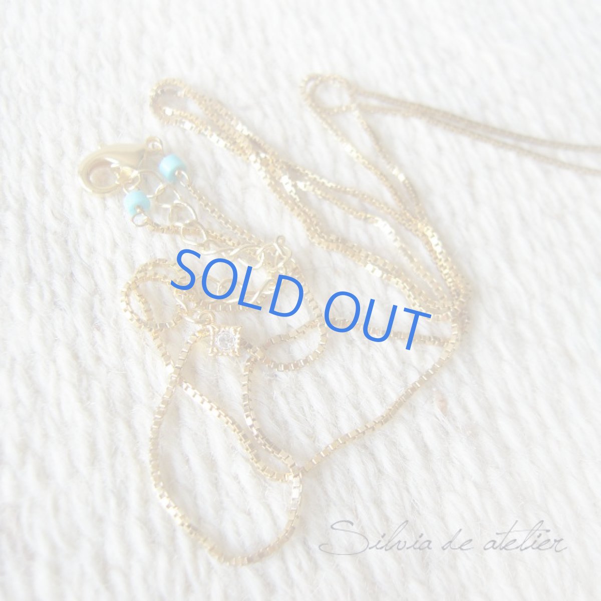 画像3: ゴールドチャーム　天然ブルーターコイズ　ゴールドロングネックレス　 (3)