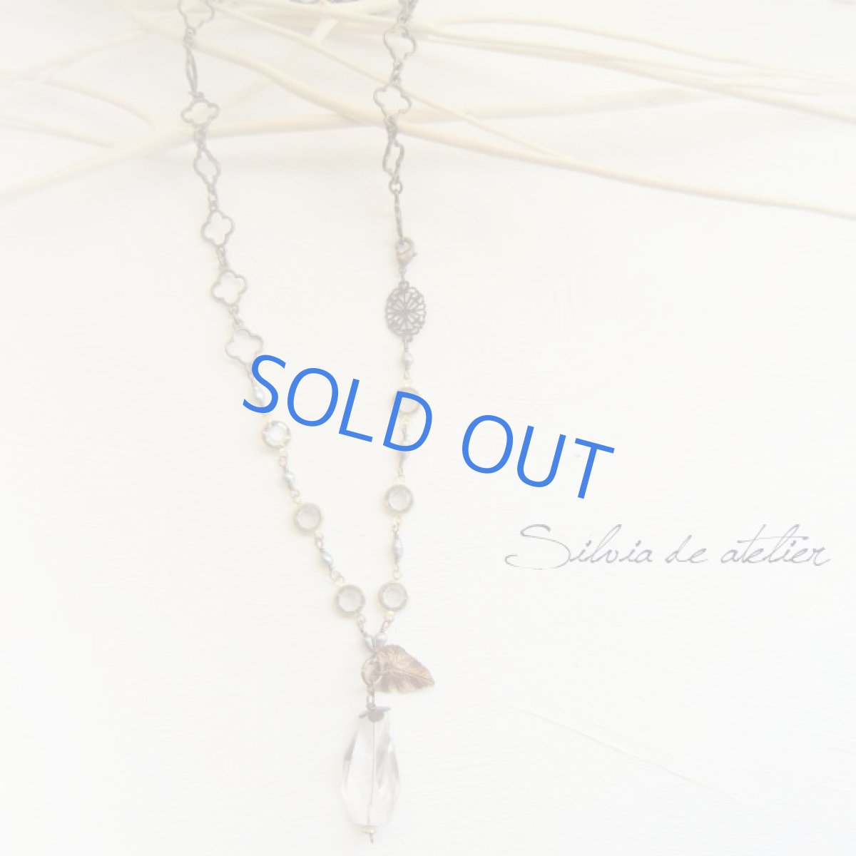 画像2: クリスタルタンブル×デッドストックスワロフスキーシャネル　アンティークゴールドネックレス (2)