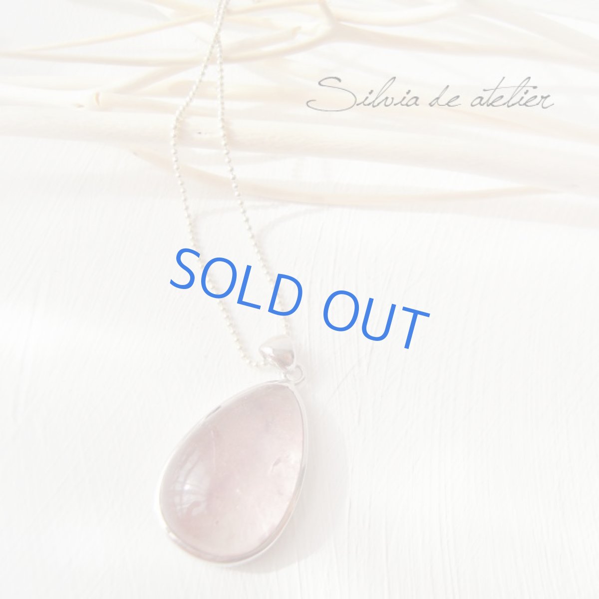 画像2: ピンクルチル　レピドクロサイト（ストロベリークォーツ）　大粒カボション　シルバーネックレス (2)