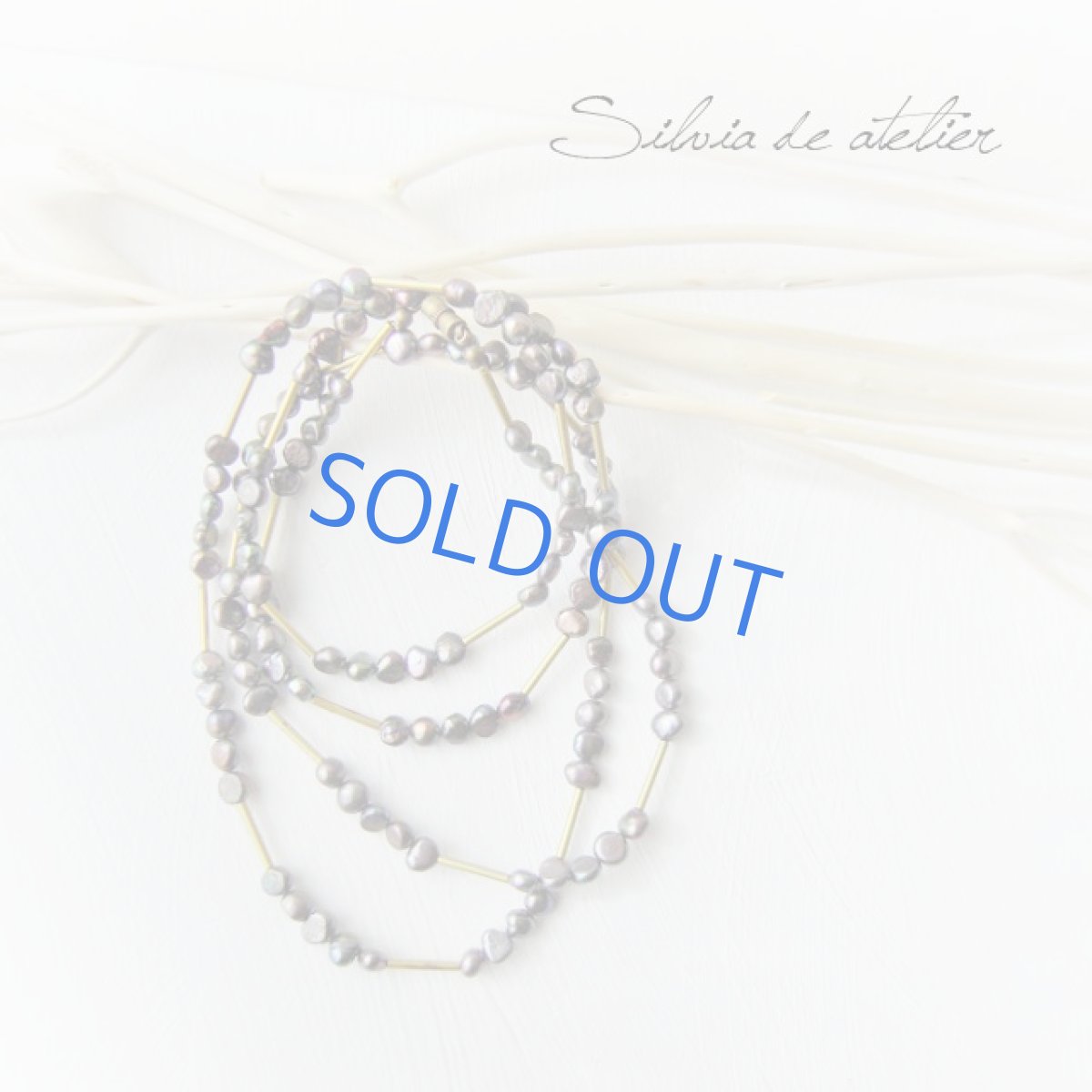 画像3: パープルグレー淡水パール　vintage真鍮ビーズ　ロングネックレス（磁石金具） (3)