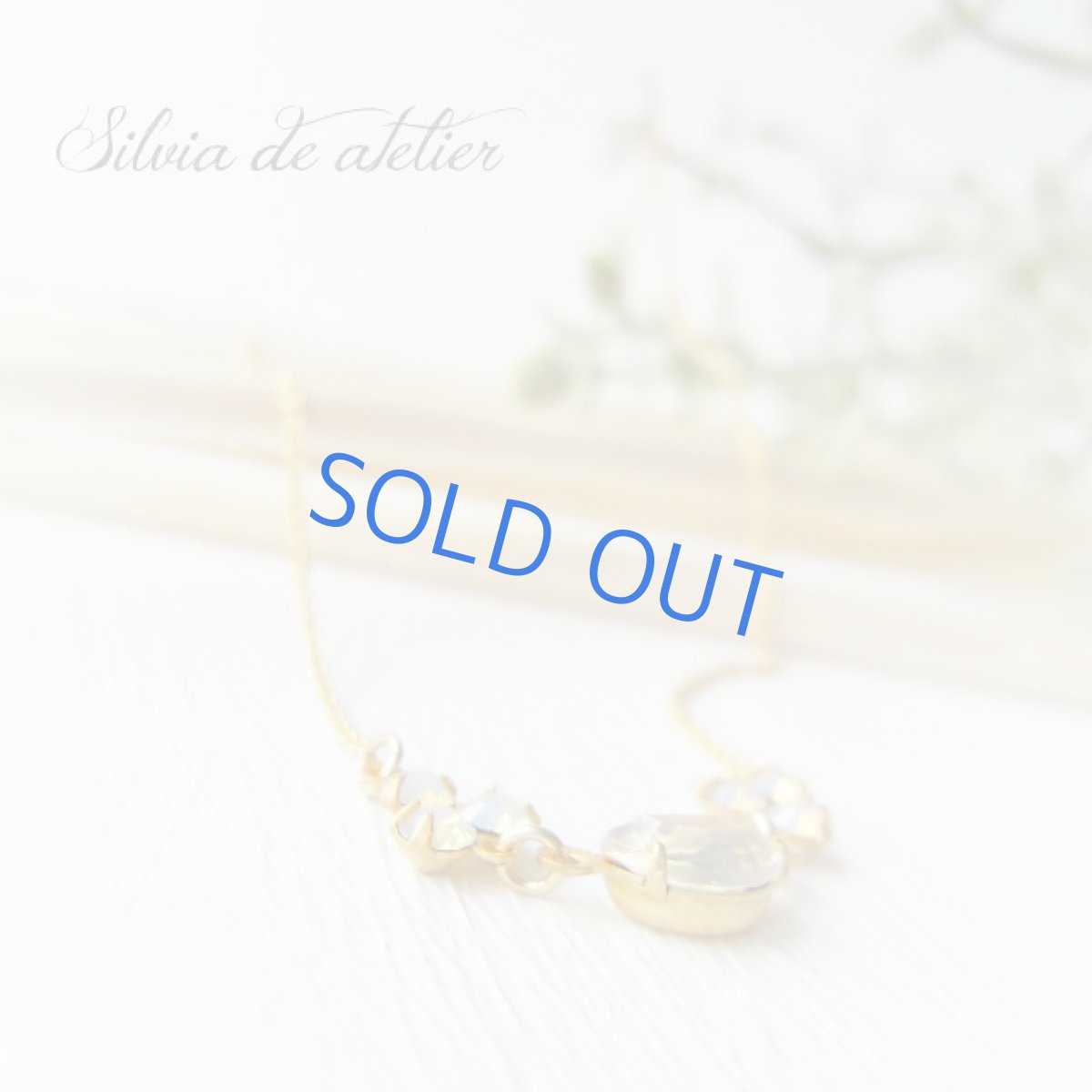 画像2: デッドストック　三日月グラスストーン　オパールスワロフスキー　14kgfネックレス (2)