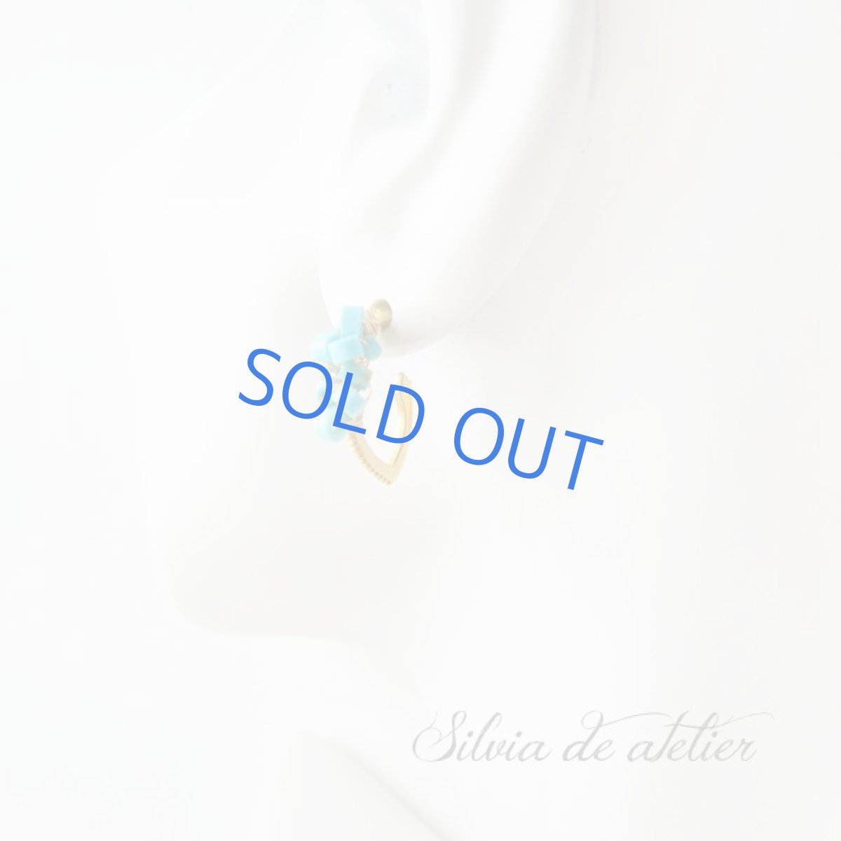 画像5: Vフック　ブルーターコイズ　チタンポスト　ピアス (5)