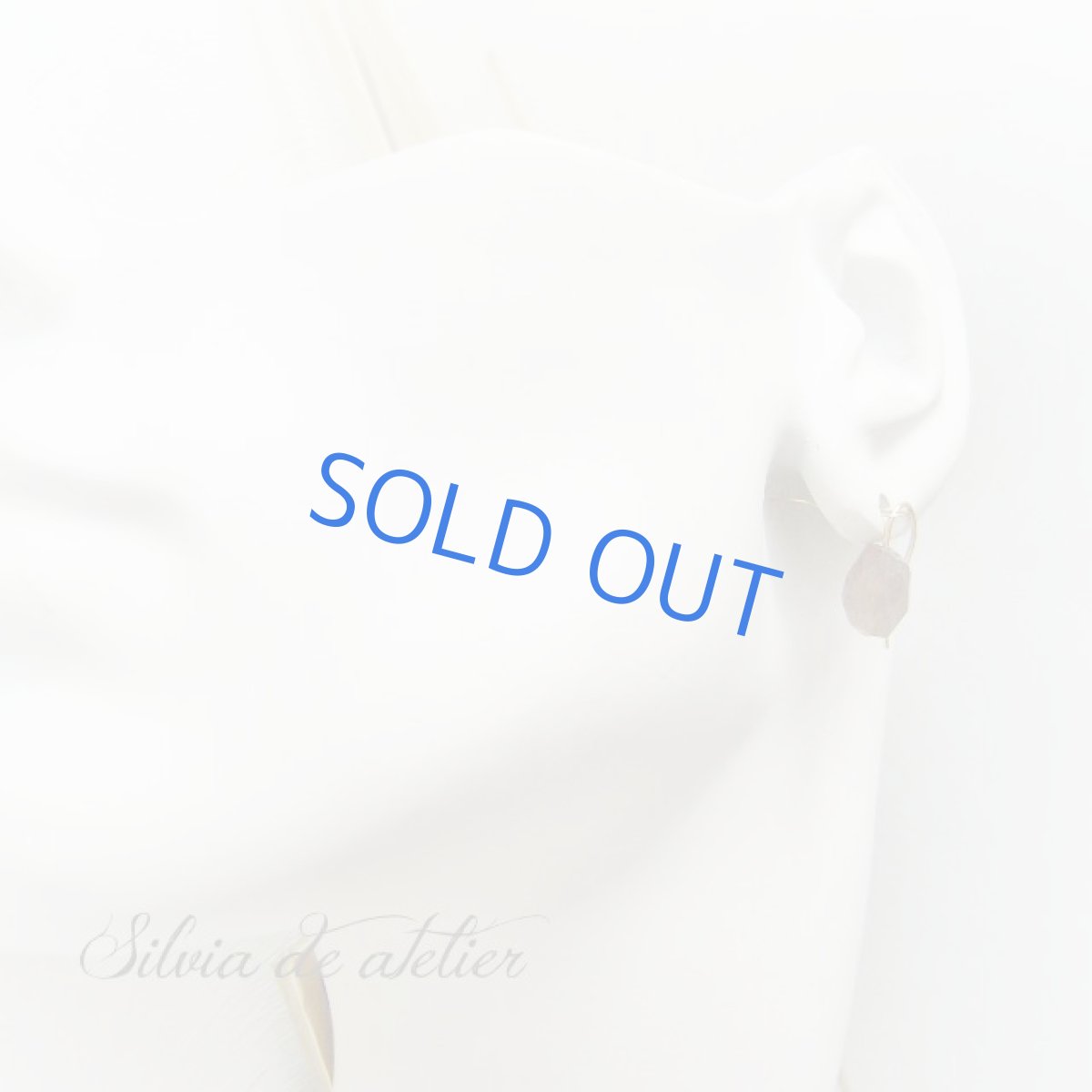 画像4: ブラックシャイン　グレームーンストーン　大粒カットタンブル　14kgfピアスフック (4)