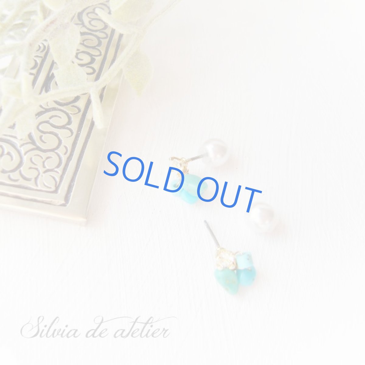 画像3: 〜プチピアス〜3色の天然ターコイズタンブル　ジルコニアチタンポスト　ピアス (3)