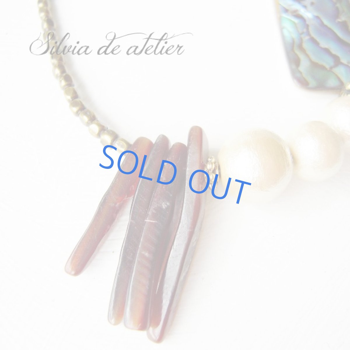 画像2: アバロンシェル　コットンパール　アンティークゴールド　ミディアムネックレス (2)