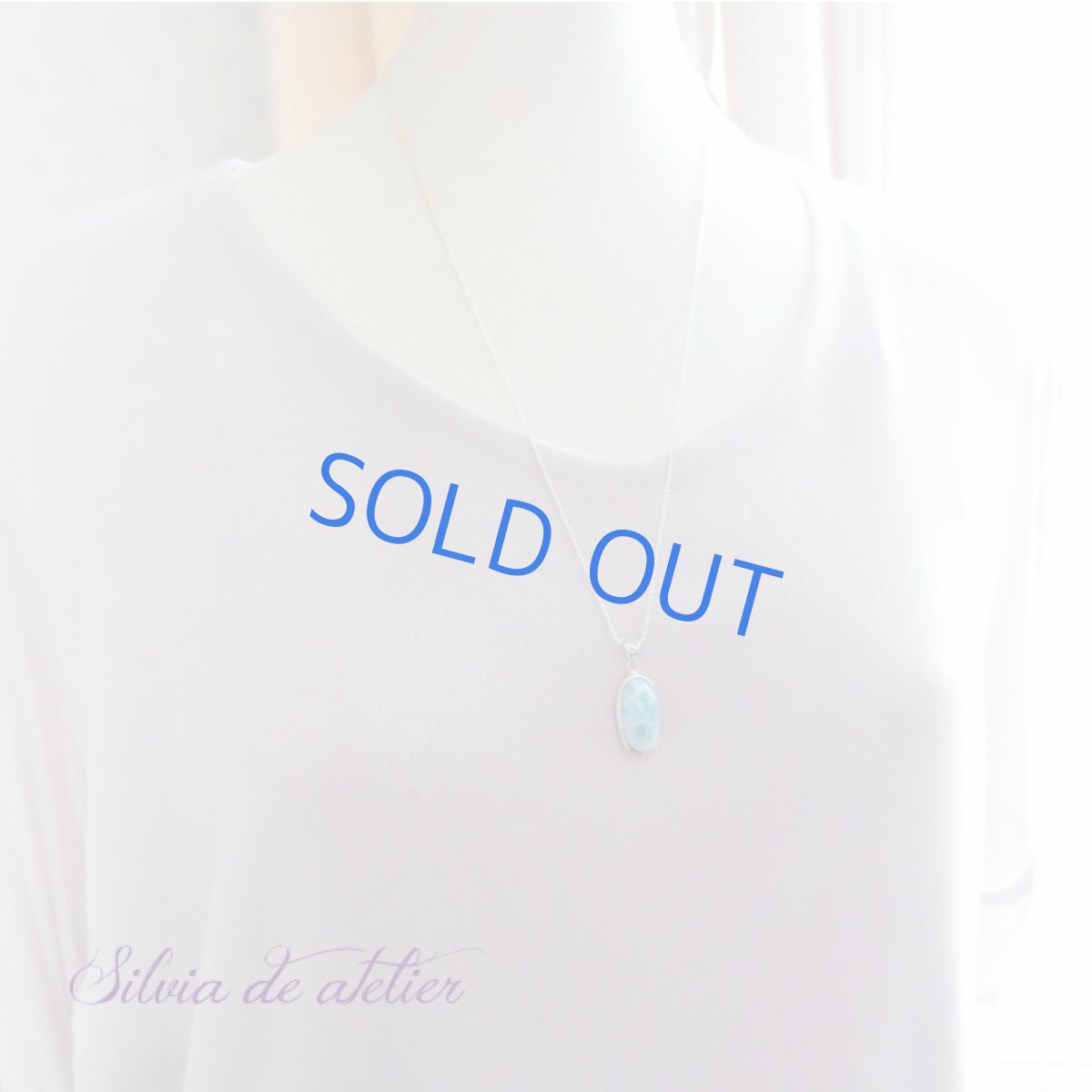 画像4: 【細長いオーバル型】ドミニカ共和国産　AAAラリマー　ペンダント　silver925ドットチェーンネックレス (4)