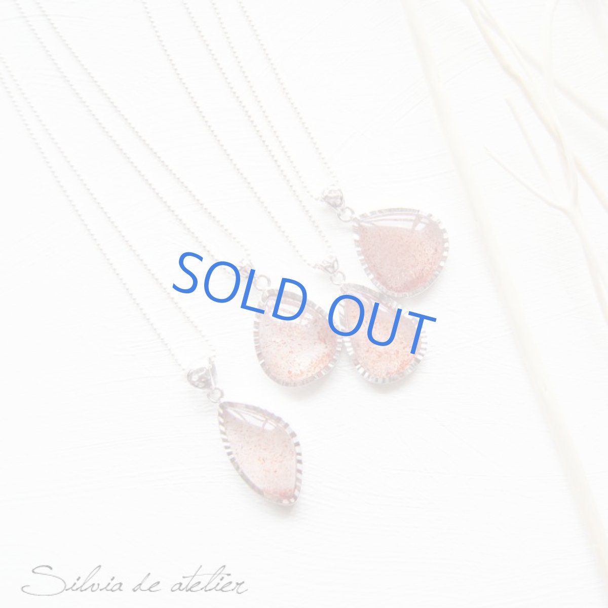 画像5: マロン型　レッドルチル　レピドクロサイト（ストロベリークォーツ）　大粒カボション　シルバーネックレス【C】 (5)