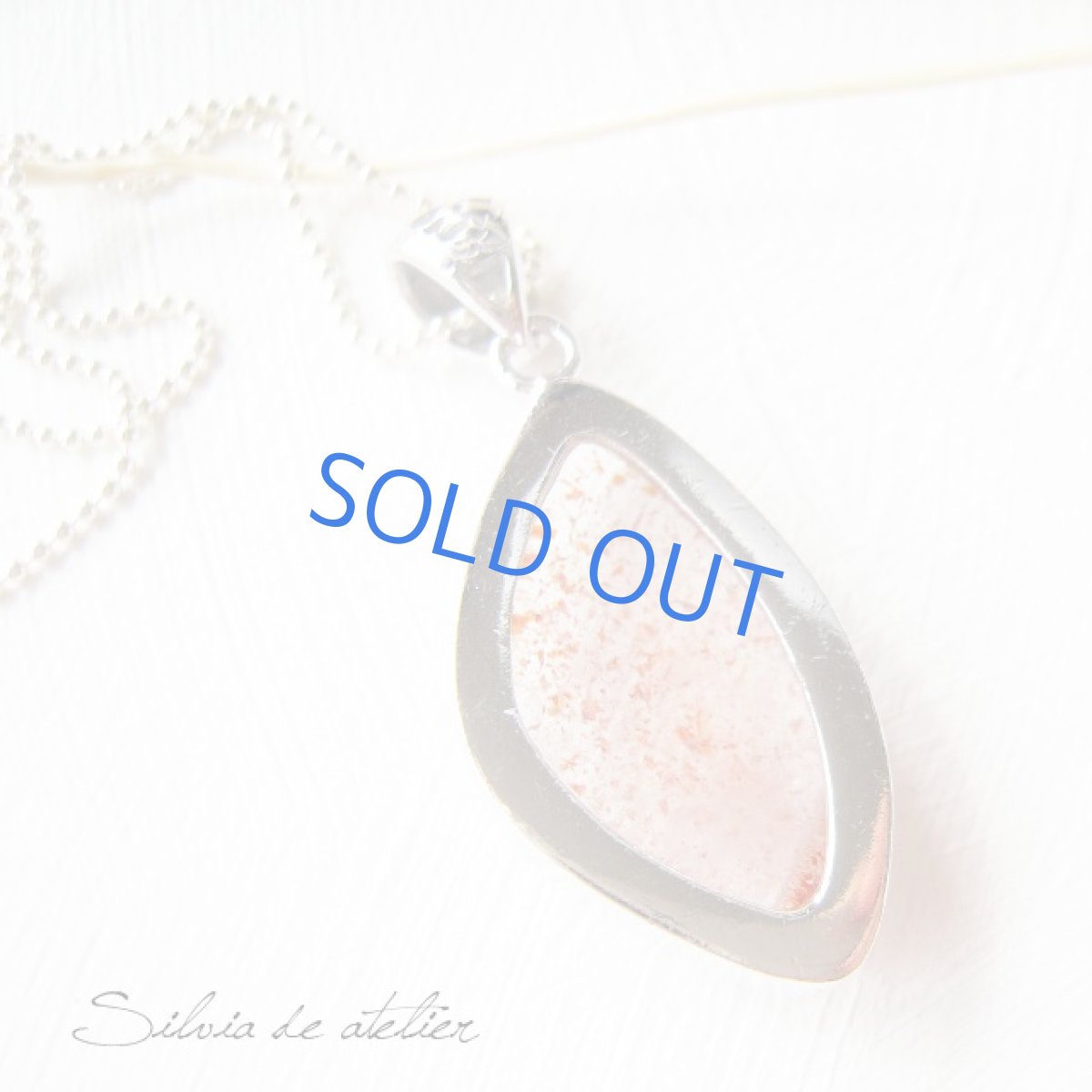 画像3: EYE型　ピンクルチル　レピドクロサイト（ストロベリークォーツ）　大粒カボション　シルバーネックレス【A】 (3)