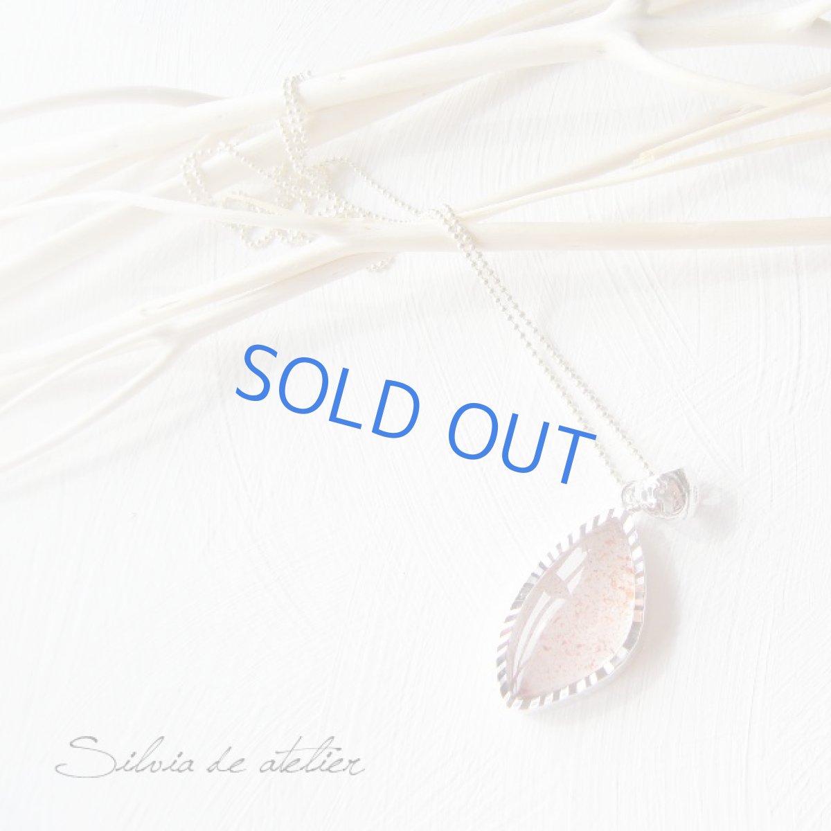 画像4: EYE型　ピンクルチル　レピドクロサイト（ストロベリークォーツ）　大粒カボション　シルバーネックレス【A】 (4)