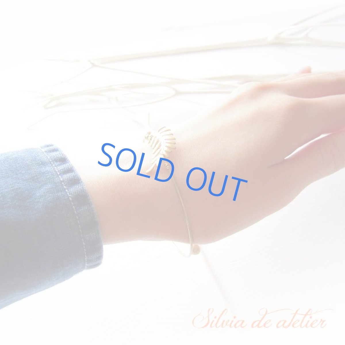 画像4: ロイヤルムーンストーン　リーフパーツ　vintage真鍮製バングル (4)