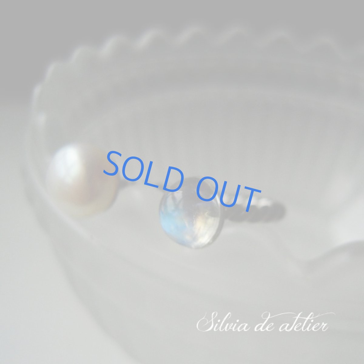 画像4: ロイヤル　ムーンストーン＆淡水パール　ロジウムメッキ　リング　フリーサイズ（11号） (4)