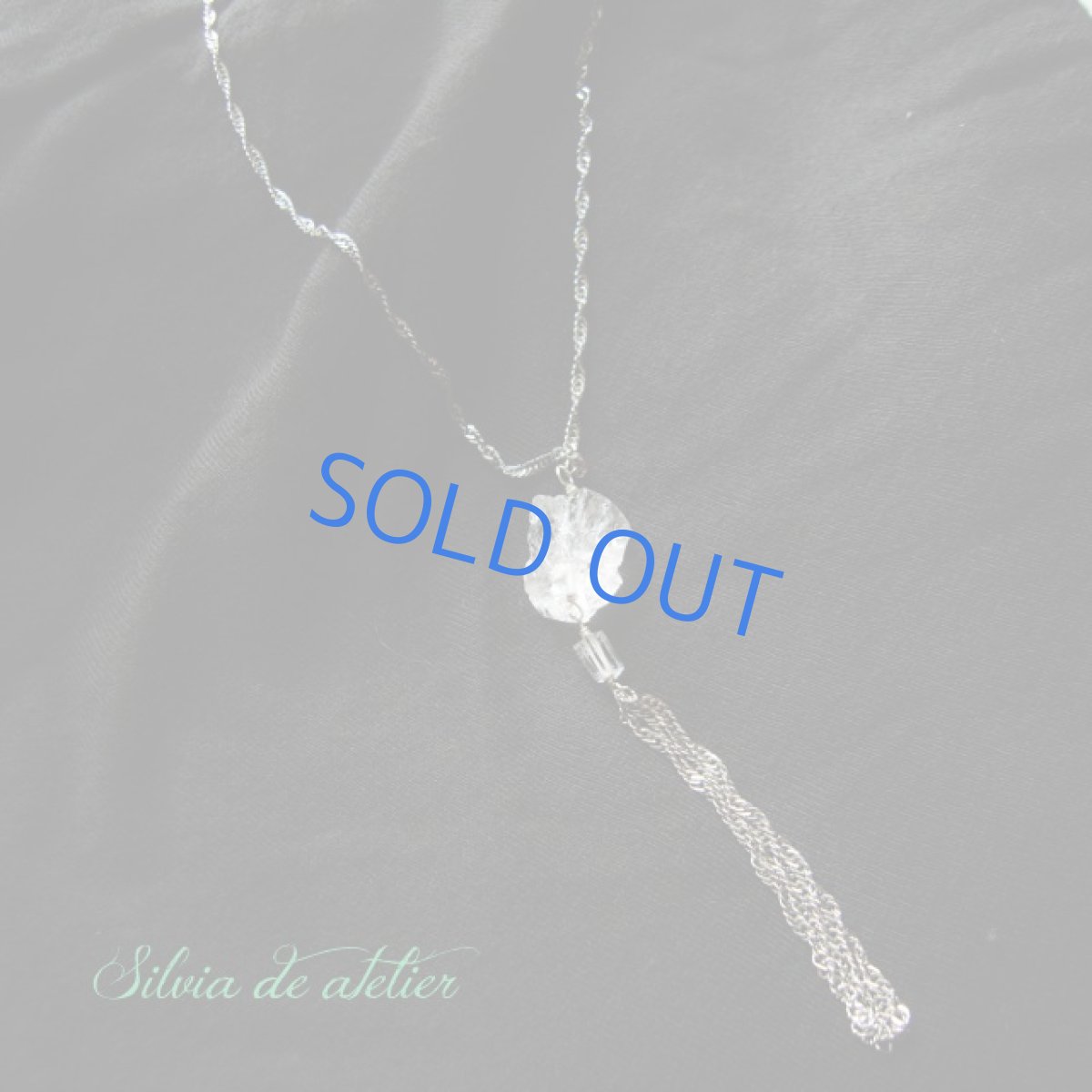 画像2: クリスタル　ラフカットタンブル　シルバー　チェーン　Y字　ロングネックレス (2)