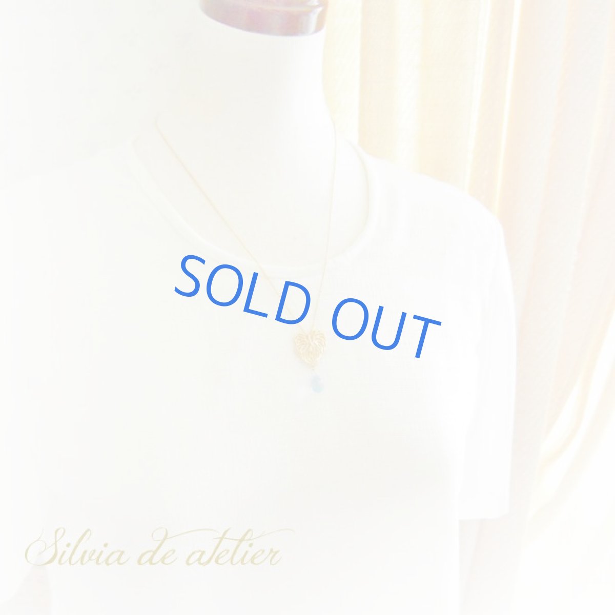 画像4: マットゴールド蓮の葉　大粒ブルートパーズ　14kgfミディアムネックレス（約53cm） (4)